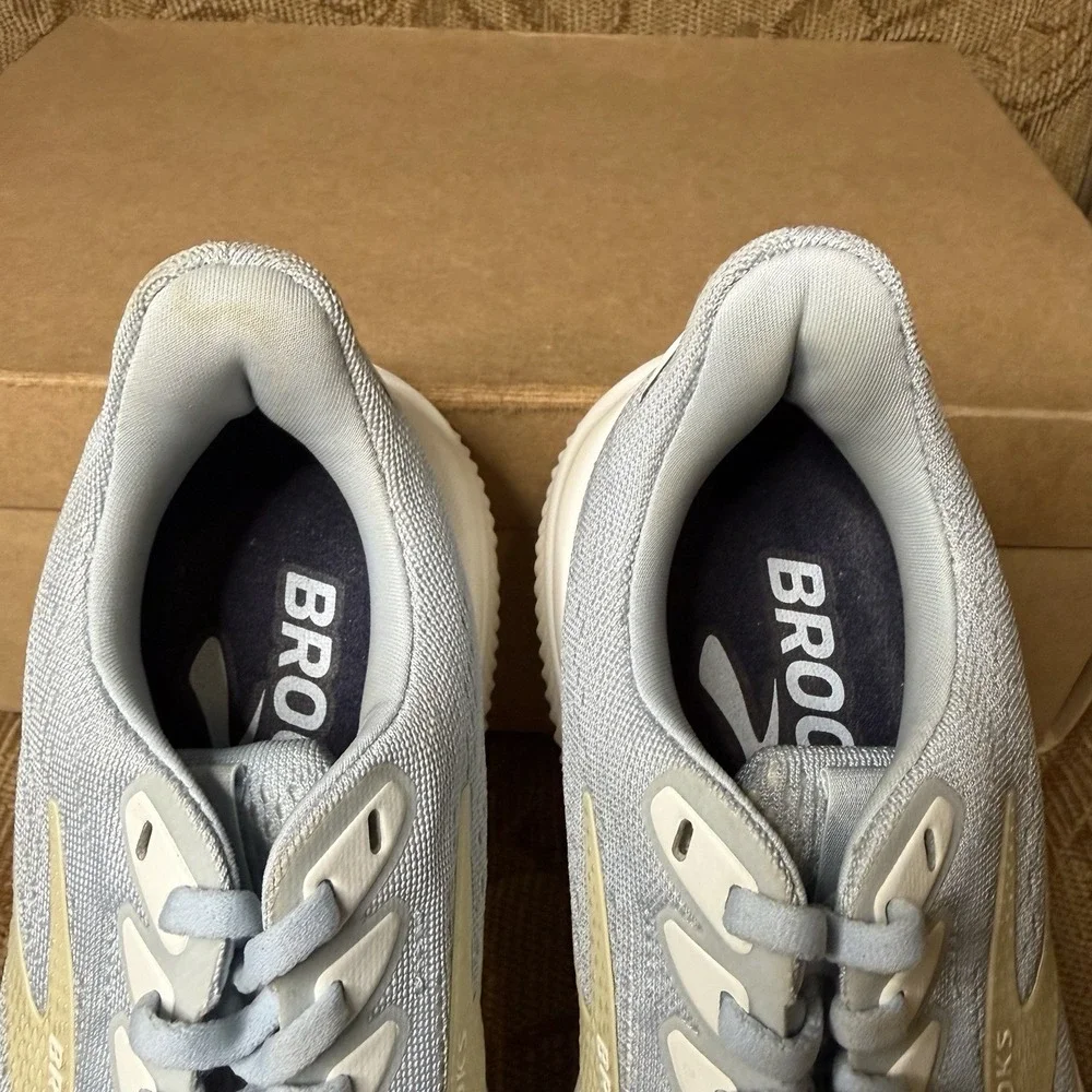 Brooks Ghost 17 Running Shoes, Skyway/Coconut/Sand 1204311B431 Women's Size 7.5B - Picture 10 of 10